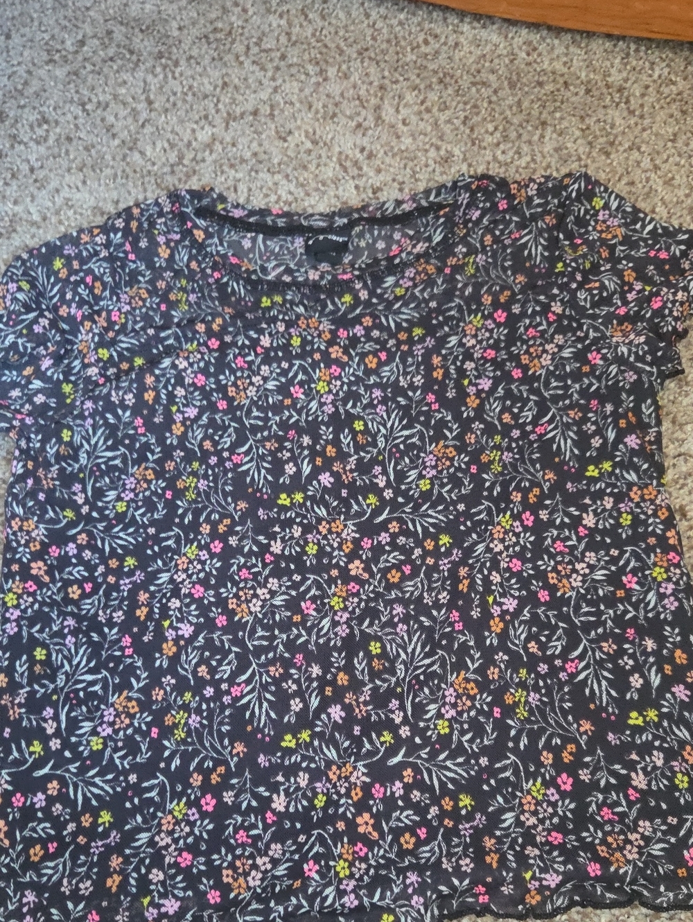 Black Floral Short-Sleeve girls Top